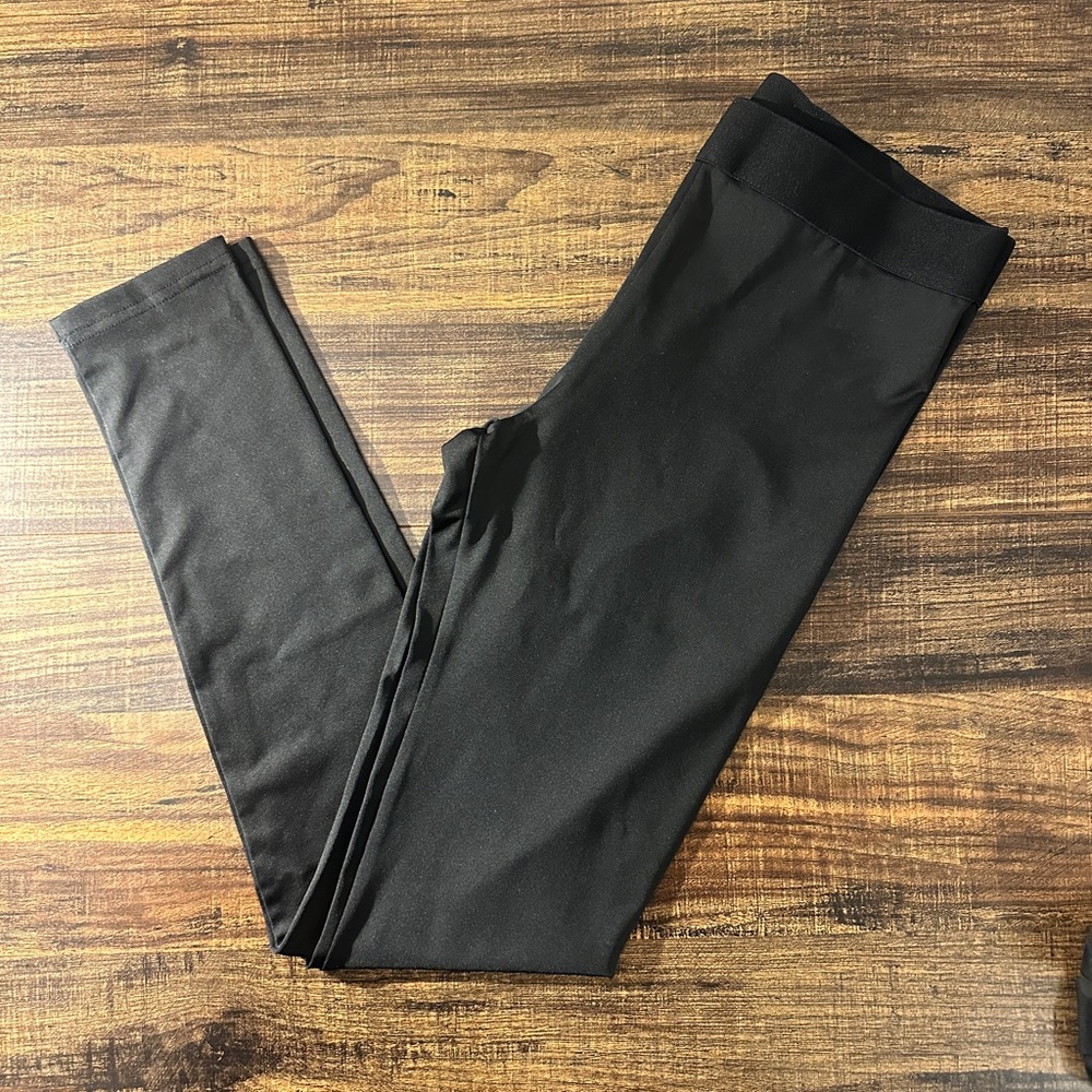 Black Two Piece Set Top and Leggings